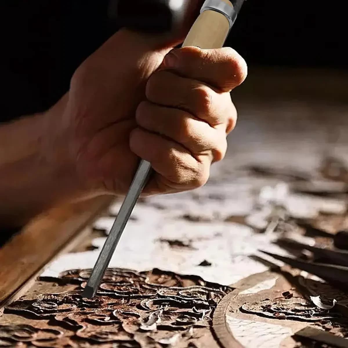 Set di 4 scalpelli per legno con manici in faggio, 8-20mm