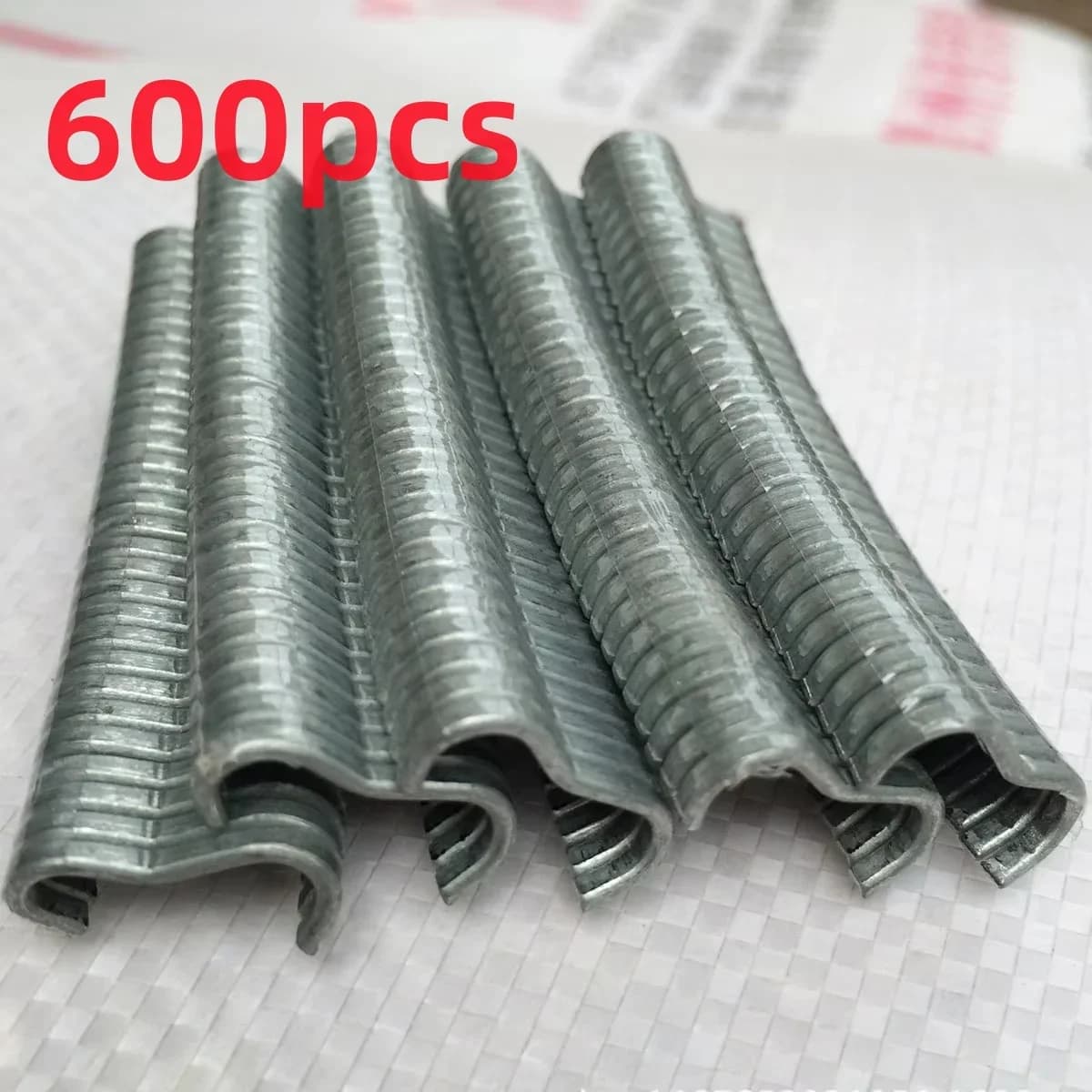 Pinza per anelli di serraggio con 600 clip a M